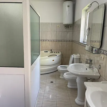 Holiday home Shtepia E Adit